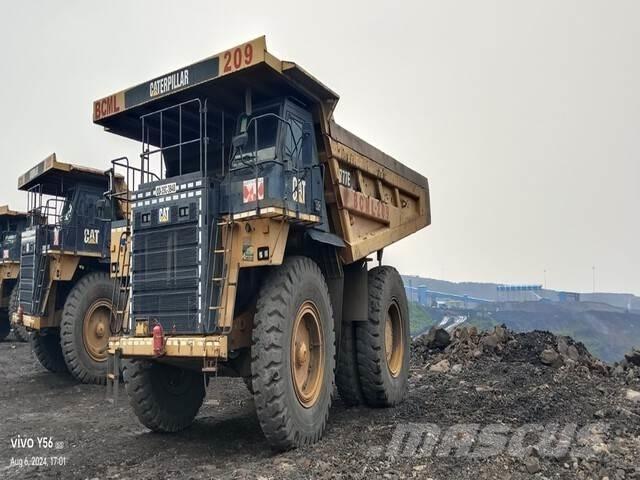 CAT 777E Зчленовані самоскиди