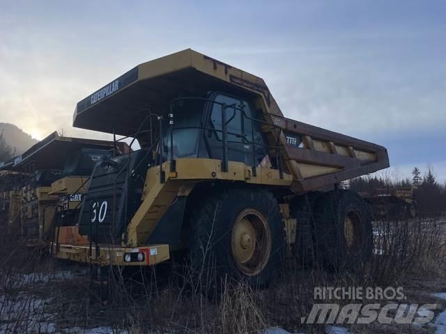 CAT 777F Зчленовані самоскиди