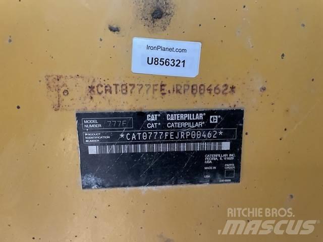 CAT 777F Зчленовані самоскиди