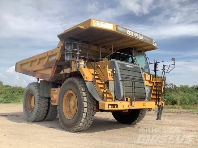 CAT 777F Зчленовані самоскиди