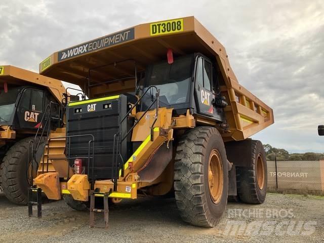 CAT 777G Зчленовані самоскиди