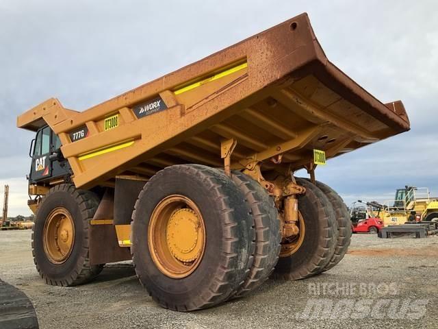 CAT 777G Зчленовані самоскиди