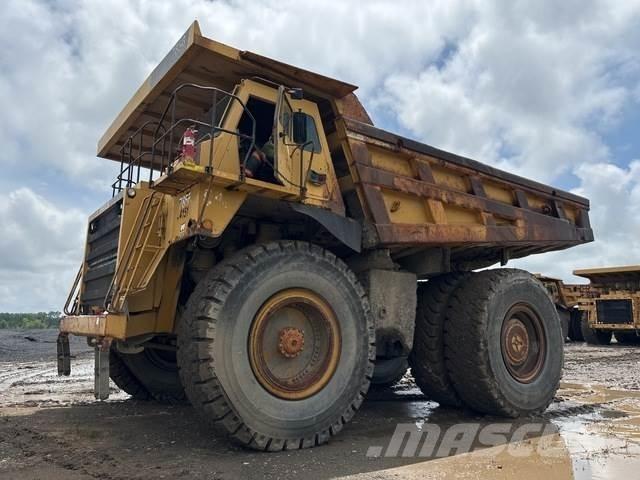 CAT 785B Зчленовані самоскиди