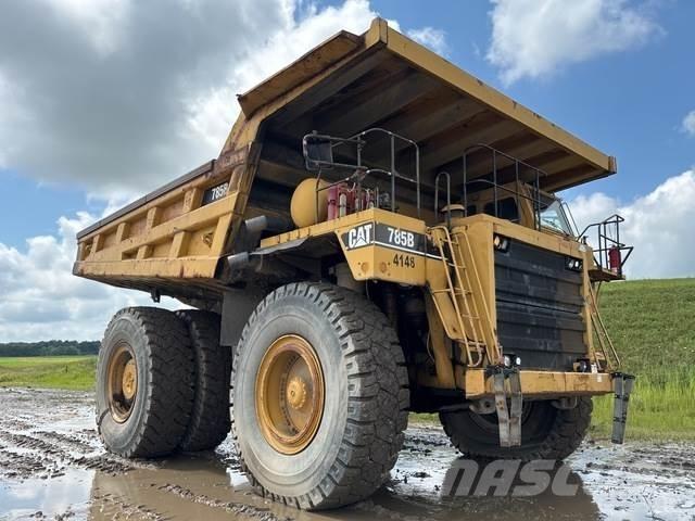 CAT 785B Зчленовані самоскиди