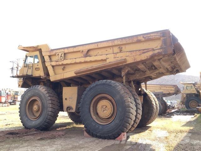CAT 785B Зчленовані самоскиди