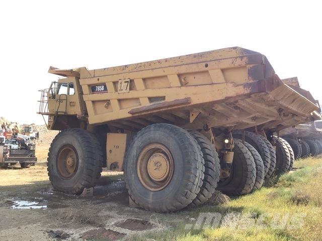 CAT 785B Зчленовані самоскиди
