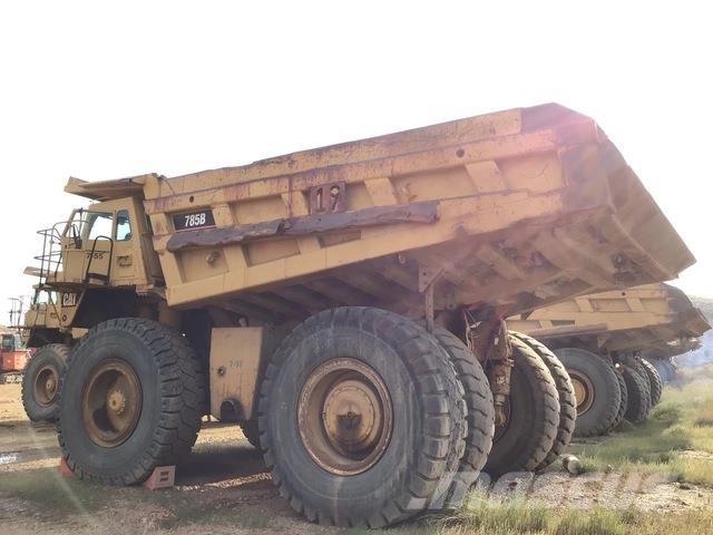 CAT 785B Зчленовані самоскиди
