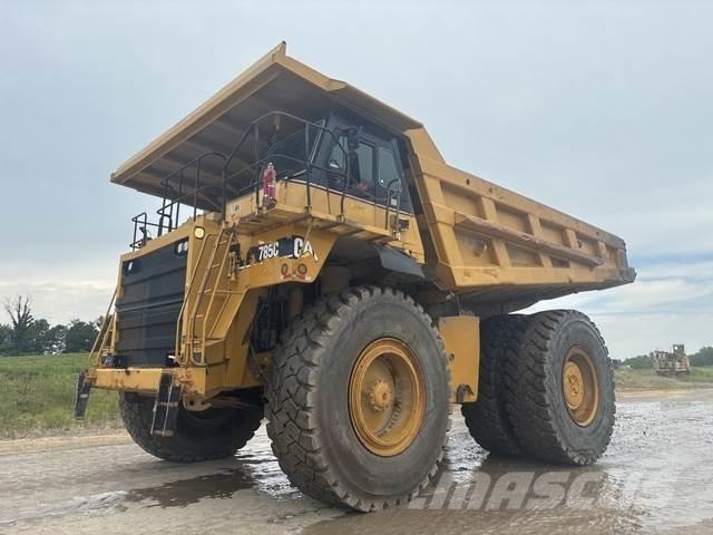 CAT 785C Зчленовані самоскиди