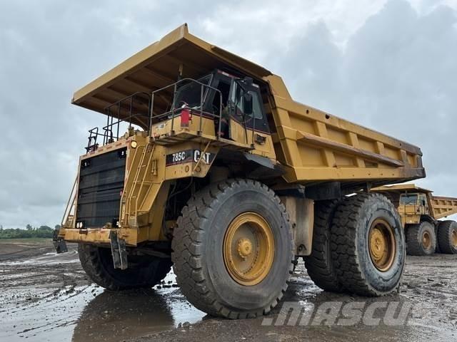 CAT 785C Зчленовані самоскиди
