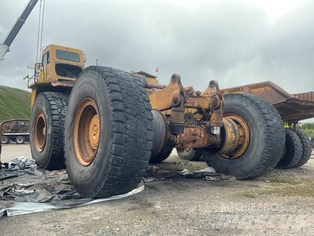 CAT 789A Зчленовані самоскиди
