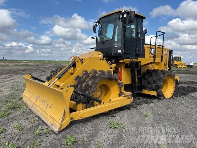 CAT 815 Ущільнювачі грунту