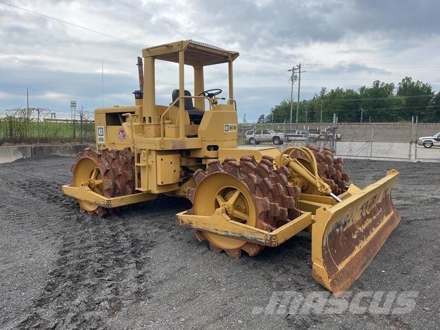 CAT 815 Ущільнювачі грунту