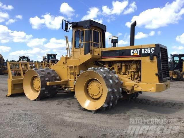 CAT 826C Ущільнювачі грунту