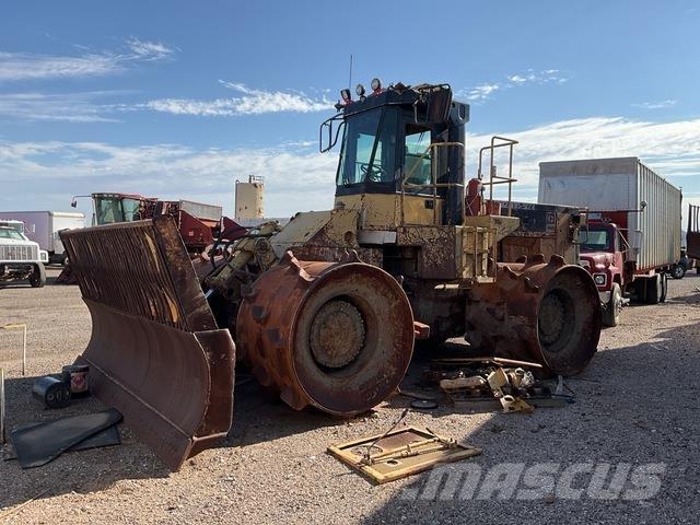 CAT 826C Ущільнювачі грунту