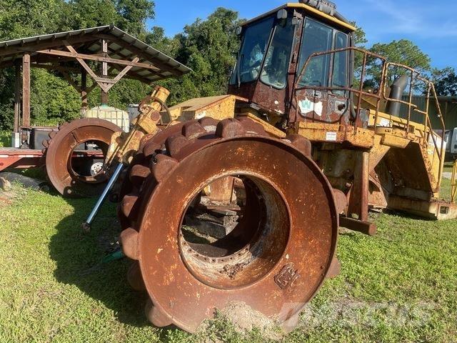 CAT 826G Ущільнювачі грунту