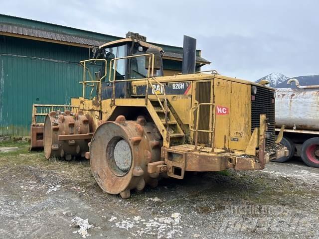 CAT 826H Ущільнювачі грунту