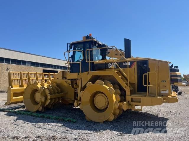 CAT 826H Ущільнювачі грунту