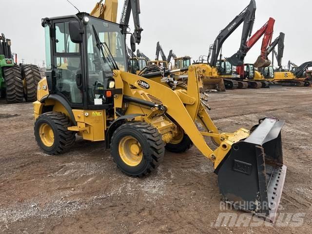 CAT 903D Фронтальні навантажувачі