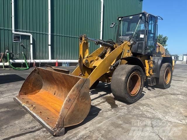 CAT 910K Фронтальні навантажувачі