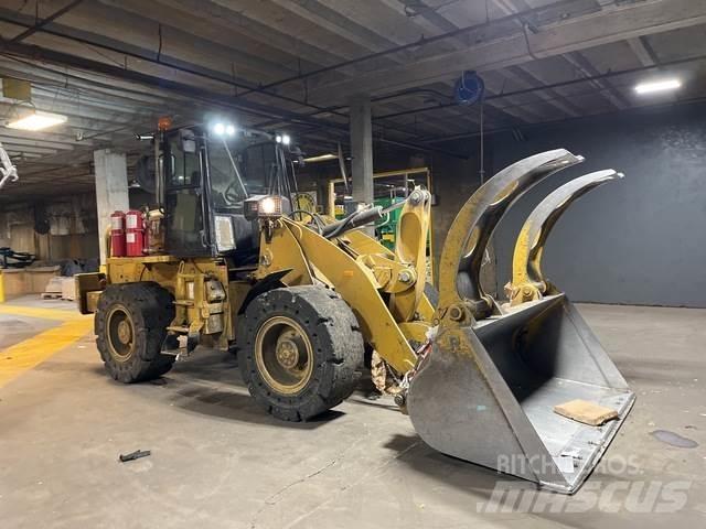 CAT 920 Фронтальні навантажувачі