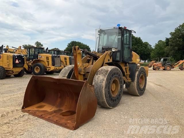 CAT 920 Фронтальні навантажувачі