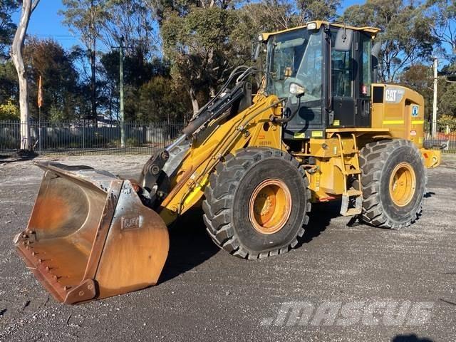 CAT 924H Фронтальні навантажувачі