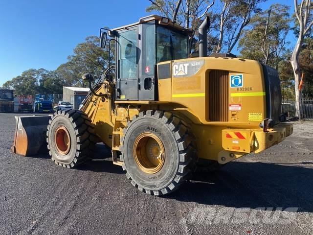 CAT 924H Фронтальні навантажувачі