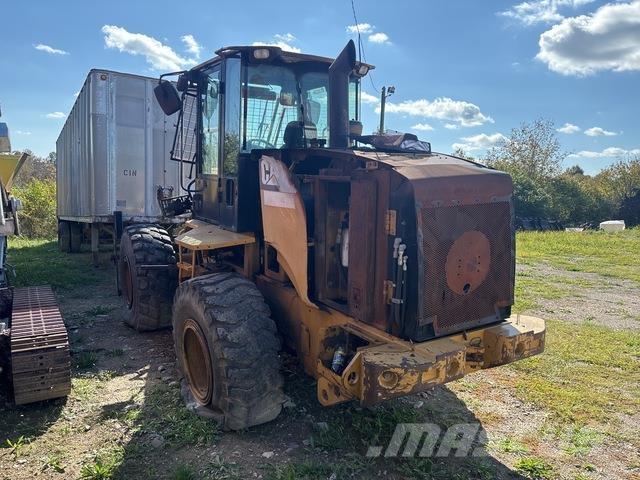 CAT 924H Фронтальні навантажувачі