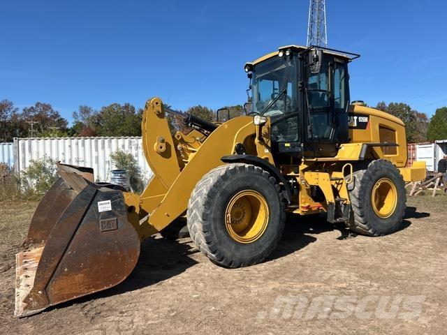 CAT 926M Фронтальні навантажувачі