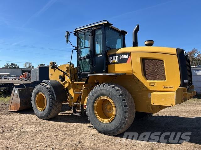 CAT 926M Фронтальні навантажувачі