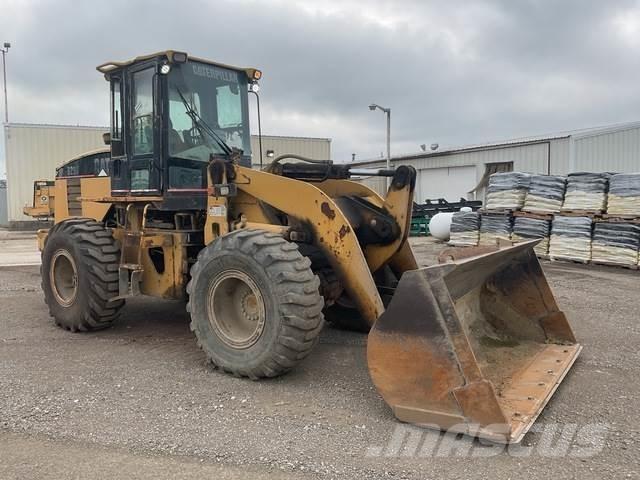 CAT 928G Фронтальні навантажувачі