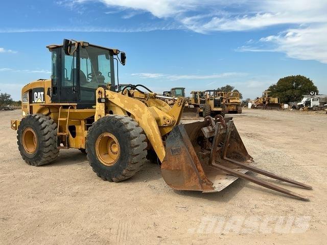 CAT 928G Фронтальні навантажувачі