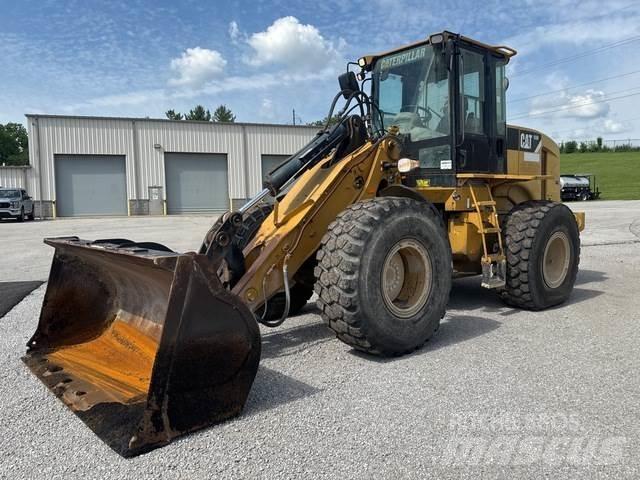 CAT 930H Фронтальні навантажувачі