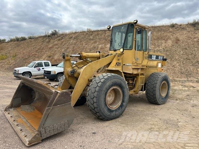 CAT 936F Фронтальні навантажувачі