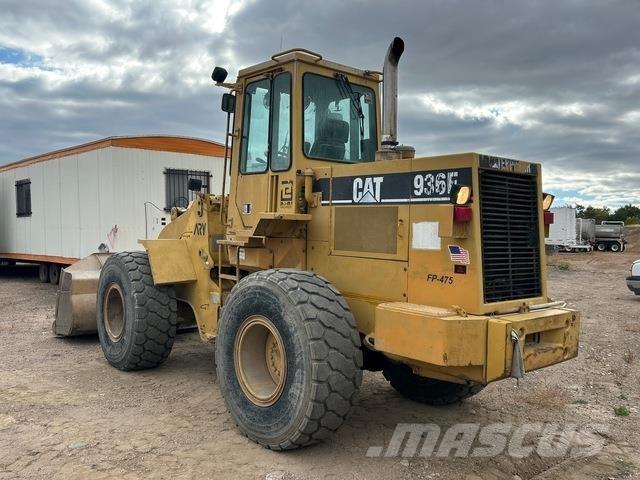 CAT 936F Фронтальні навантажувачі