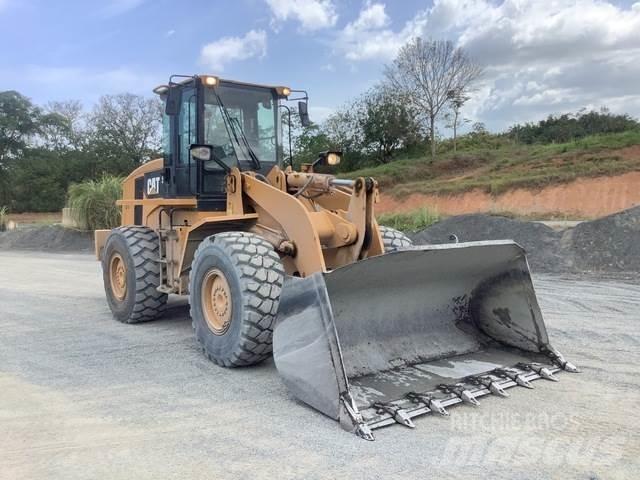 CAT 938H Фронтальні навантажувачі