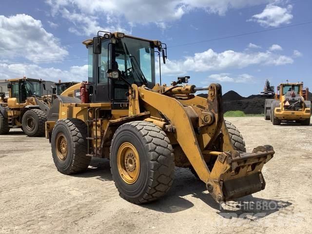 CAT 938H Фронтальні навантажувачі
