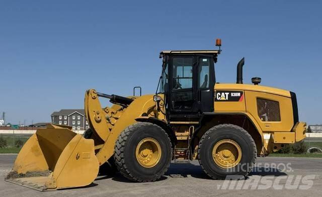 CAT 938M Фронтальні навантажувачі