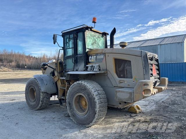 CAT 938M Фронтальні навантажувачі