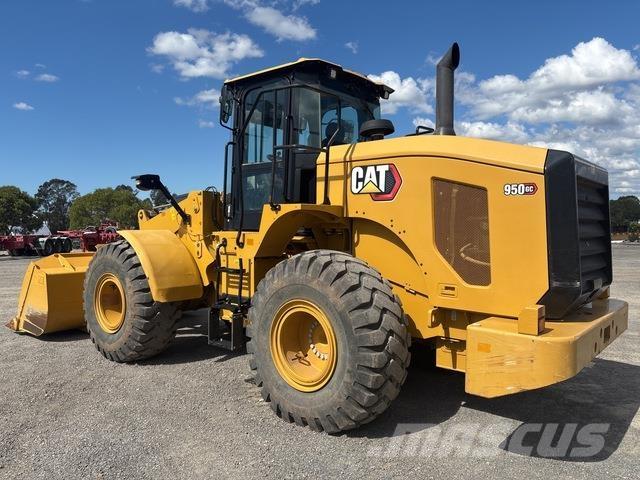 CAT 950 GC Фронтальні навантажувачі