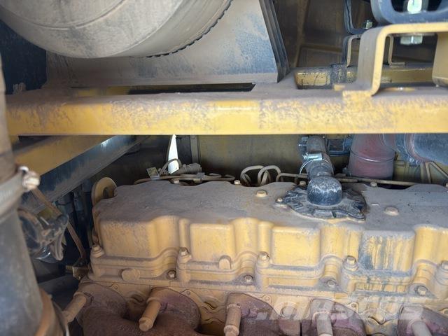 CAT 950 GC Фронтальні навантажувачі