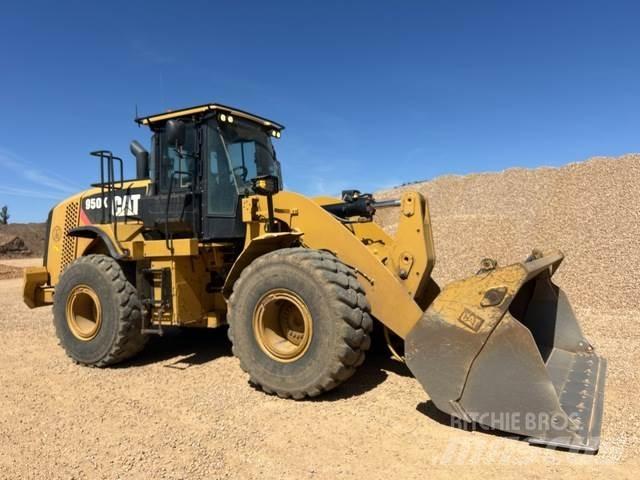 CAT 950K Фронтальні навантажувачі