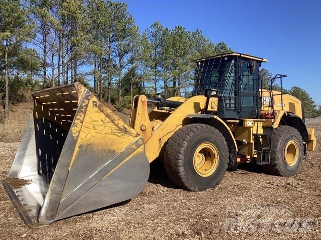 CAT 950M Фронтальні навантажувачі