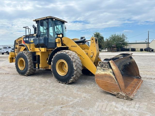 CAT 950M Фронтальні навантажувачі