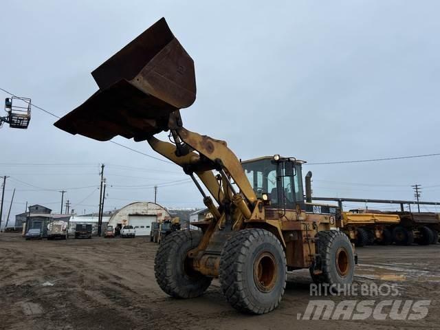 CAT 960F Фронтальні навантажувачі