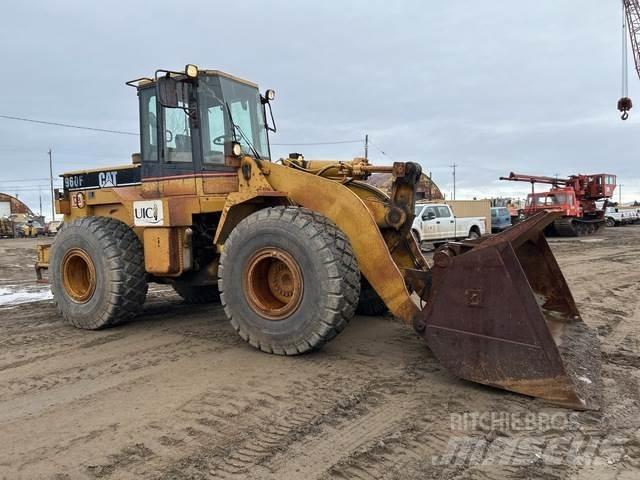 CAT 960F Фронтальні навантажувачі