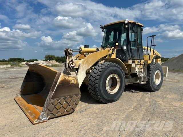 CAT 962H Фронтальні навантажувачі
