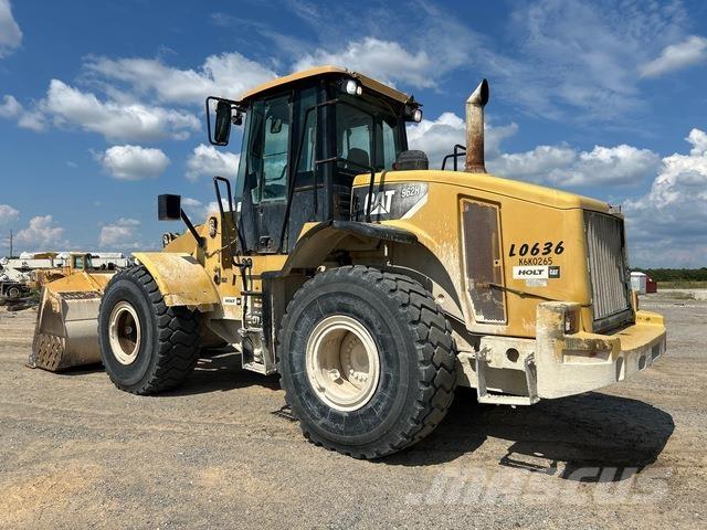 CAT 962H Фронтальні навантажувачі