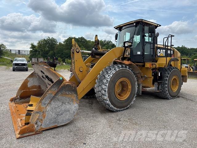 CAT 962K Фронтальні навантажувачі