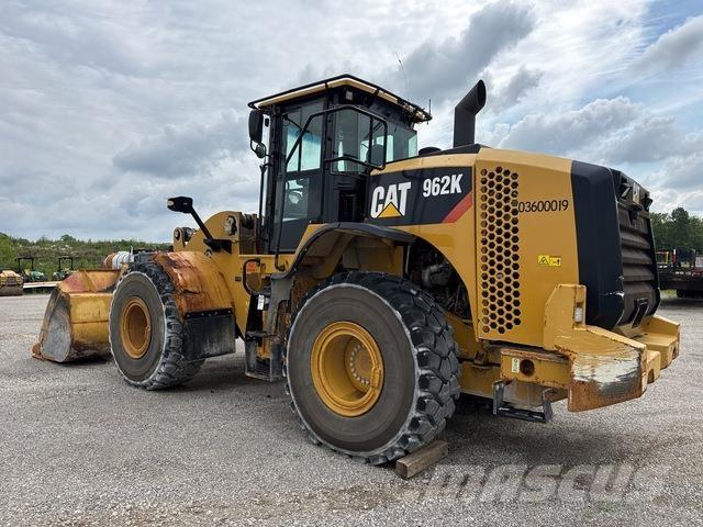 CAT 962K Фронтальні навантажувачі